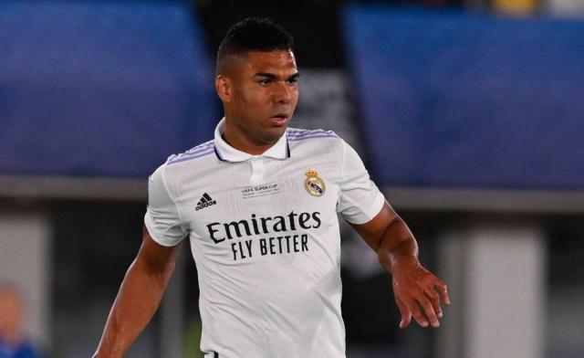 开云在线直播-西媒：皇马愿放卡塞米罗离队 曼联盼球员尽快决定